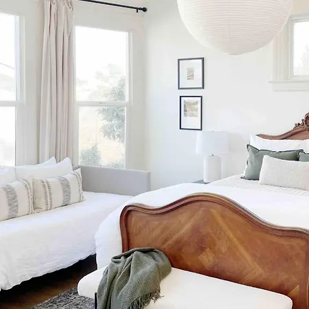 Holiday home Luxury Hot Tub Wine Country Victorian Near Slo San Luis Obispo
