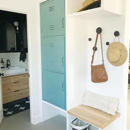 Private Pool & Hot Tub Retreat Near Downtown Slo *