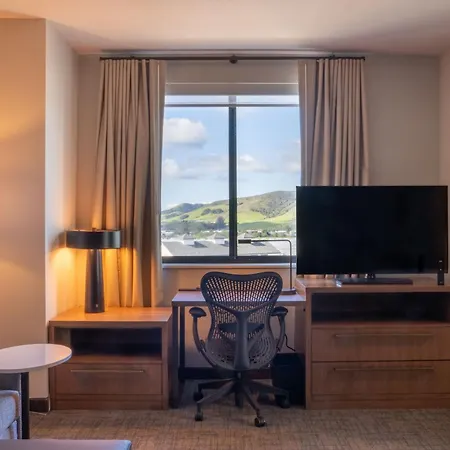 By Marriott Hotel 3*