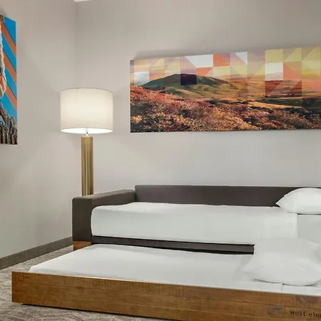 Springhill By Marriott Hotel