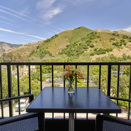 La Cuesta Inn, Bw Signature Collection 3*