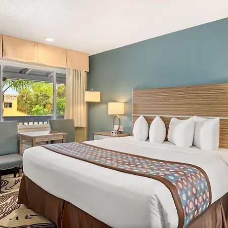 Inn Avenue Downtown District Slo San Luis Obispo