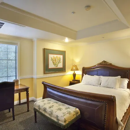 Inn San Luis Creek