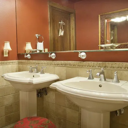 San Luis Creek Inn 3*