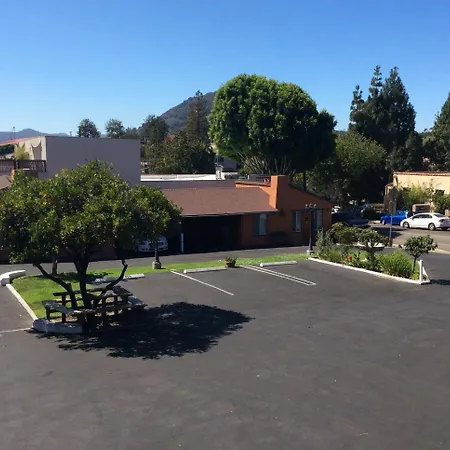 Padres San Luis Obispo