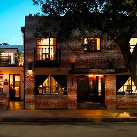 Granada & Bistro 4*