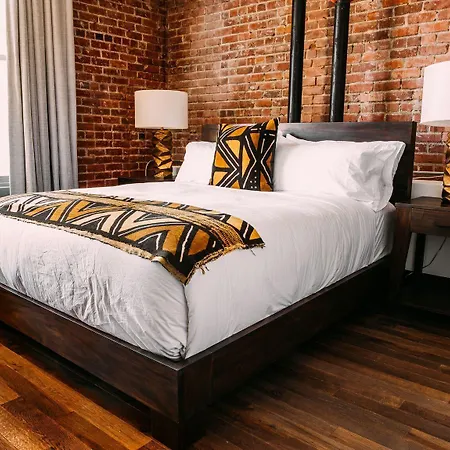 Slo Brew Lofts Hotel 4*