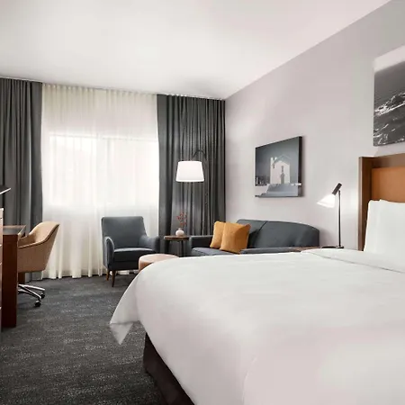 Hotel La Quinta By Wyndham 3*