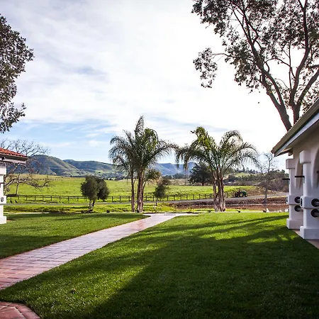 La Lomita Ranch Bed & Breakfast 3*