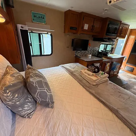 Zenden Rv By The Sea In Osos Holiday home San Luis Obispo