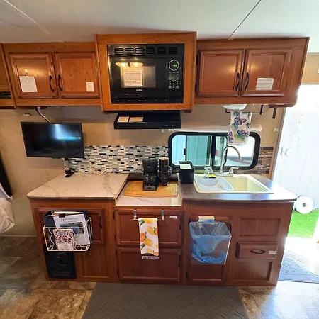 Zenden Rv By The Sea In Osos Holiday home San Luis Obispo