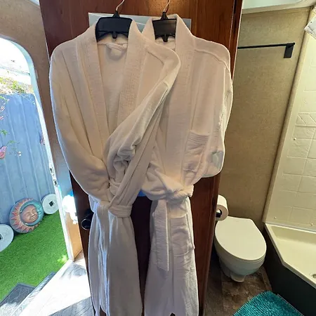 Zenden Rv By The Sea In Osos Holiday home *