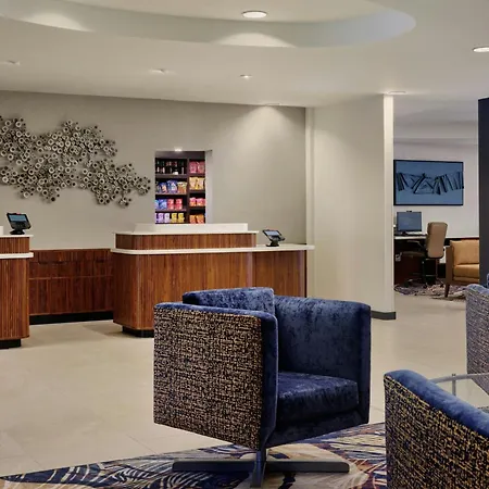 Courtyard By Marriott