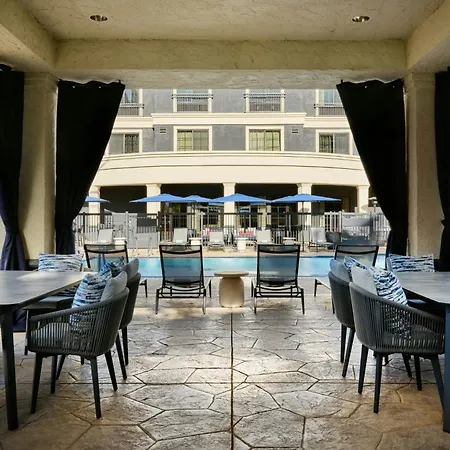 Hotel Courtyard By Marriott 3*