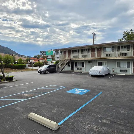 Motel San Luis And 2*