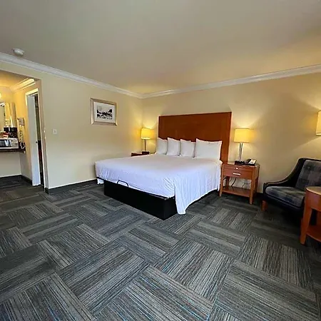 Hotel At San Luis Obispo