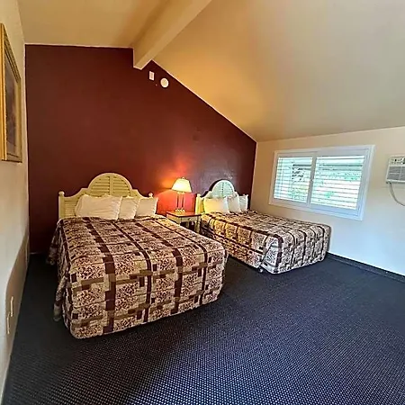 Budget Motel