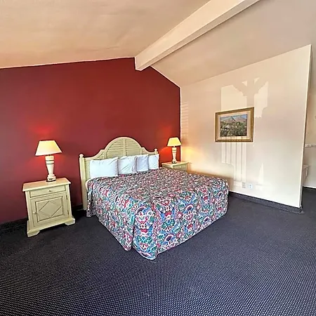 Budget Motel 2*