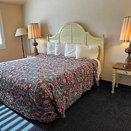 Budget 2* San Luis Obispo