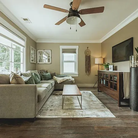 Contemporary Boutique Holiday home San Luis Obispo
