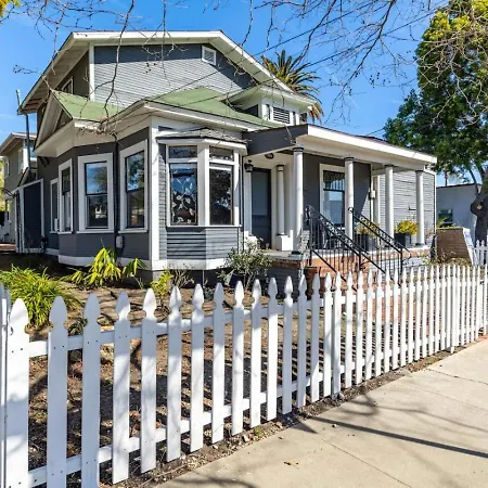 Holiday home Downtown Slo Victorian