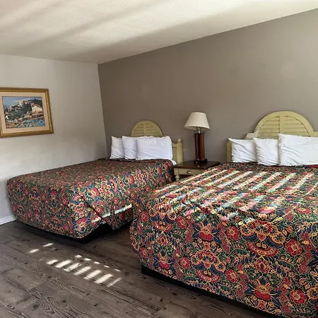 Budget Motel *