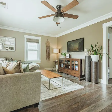 Holiday home Contemporary Boutique