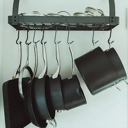 Contemporary Boutique *