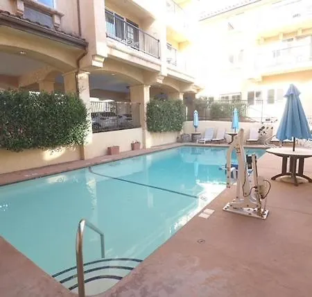 Lamplighter & Hotel San Luis Obispo