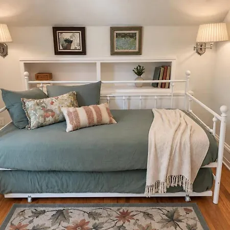 Charming Slo Retreat * San Luis Obispo