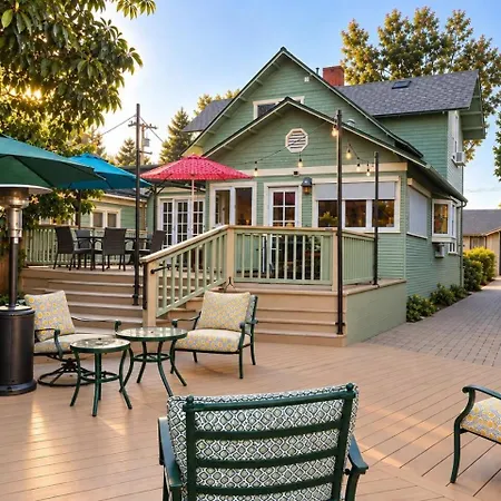 Charming Slo Retreat *