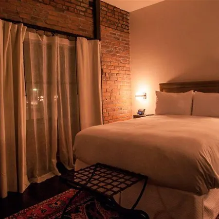 Granada & Bistro Hotel 4*