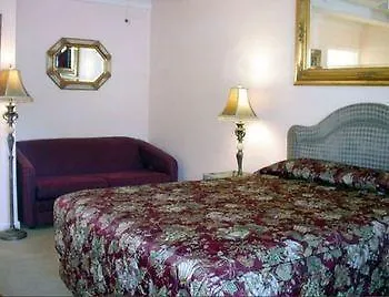Inn Peach Tree 2*