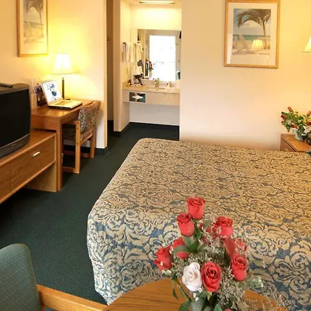 Motel Downtown Slo - 2*