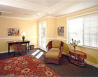 San Luis Creek Inn