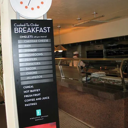 Embassy Hotel 4*