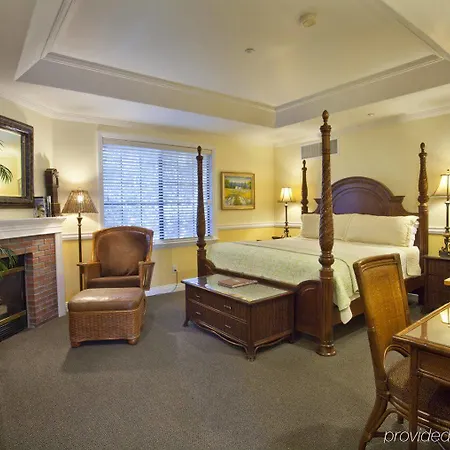 Inn San Luis Creek