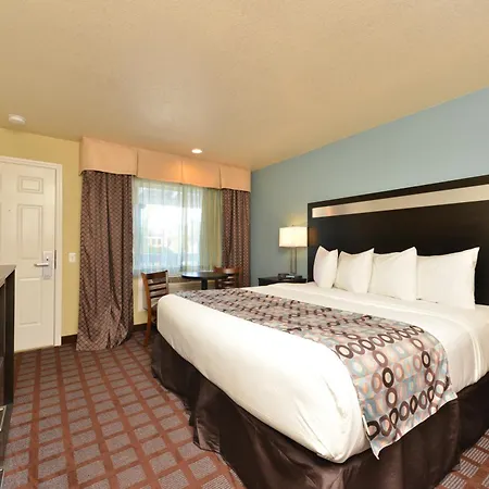 Avenue Downtown District Slo Inn San Luis Obispo