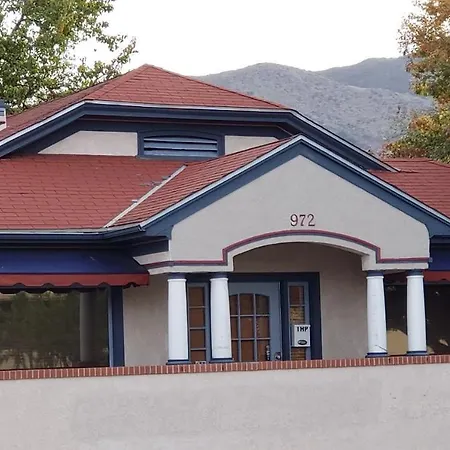 Hostel International House Slo *