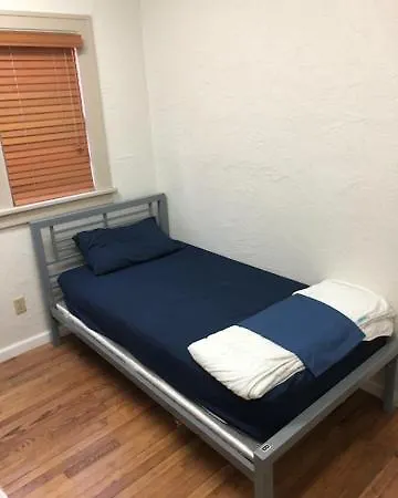 International House Slo Hostel