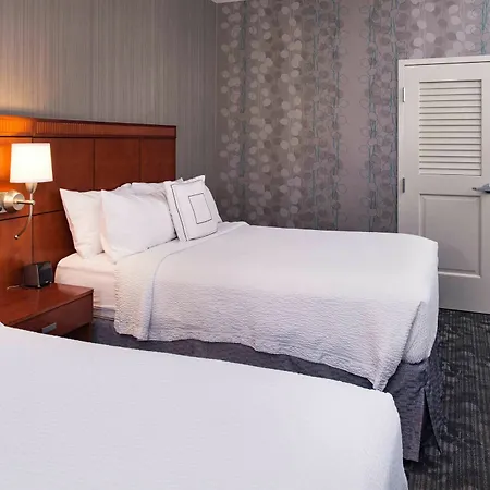 Courtyard By Marriott