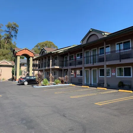 Olive Tree & Suites, A Howard Johnson By Wyndham San Luis Obispo