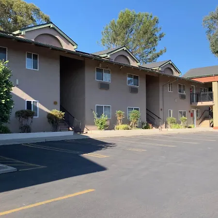 Hotel Olive Tree & Suites, A Howard Johnson By Wyndham 3*