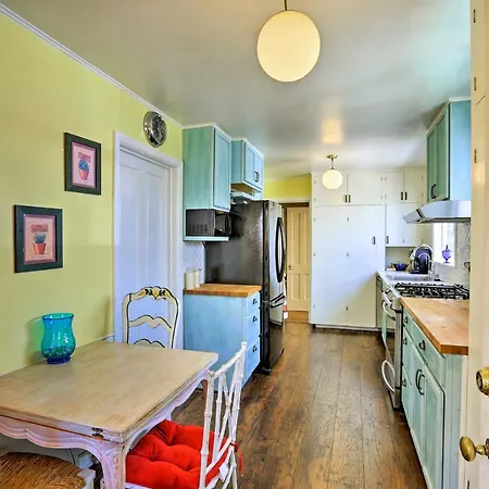 Holiday home Central With Garden And Yard! *
