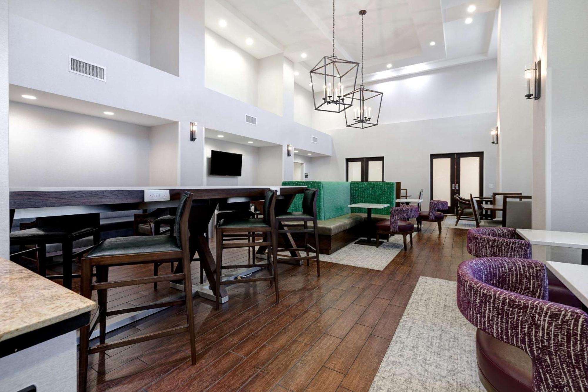 Hampton & 3* San Luis Obispo