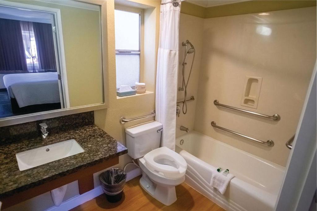 Hotel At San Luis Obispo