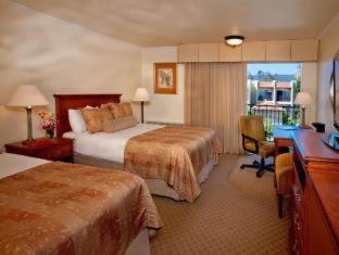 Western Royal Oak 3* San Luis Obispo
