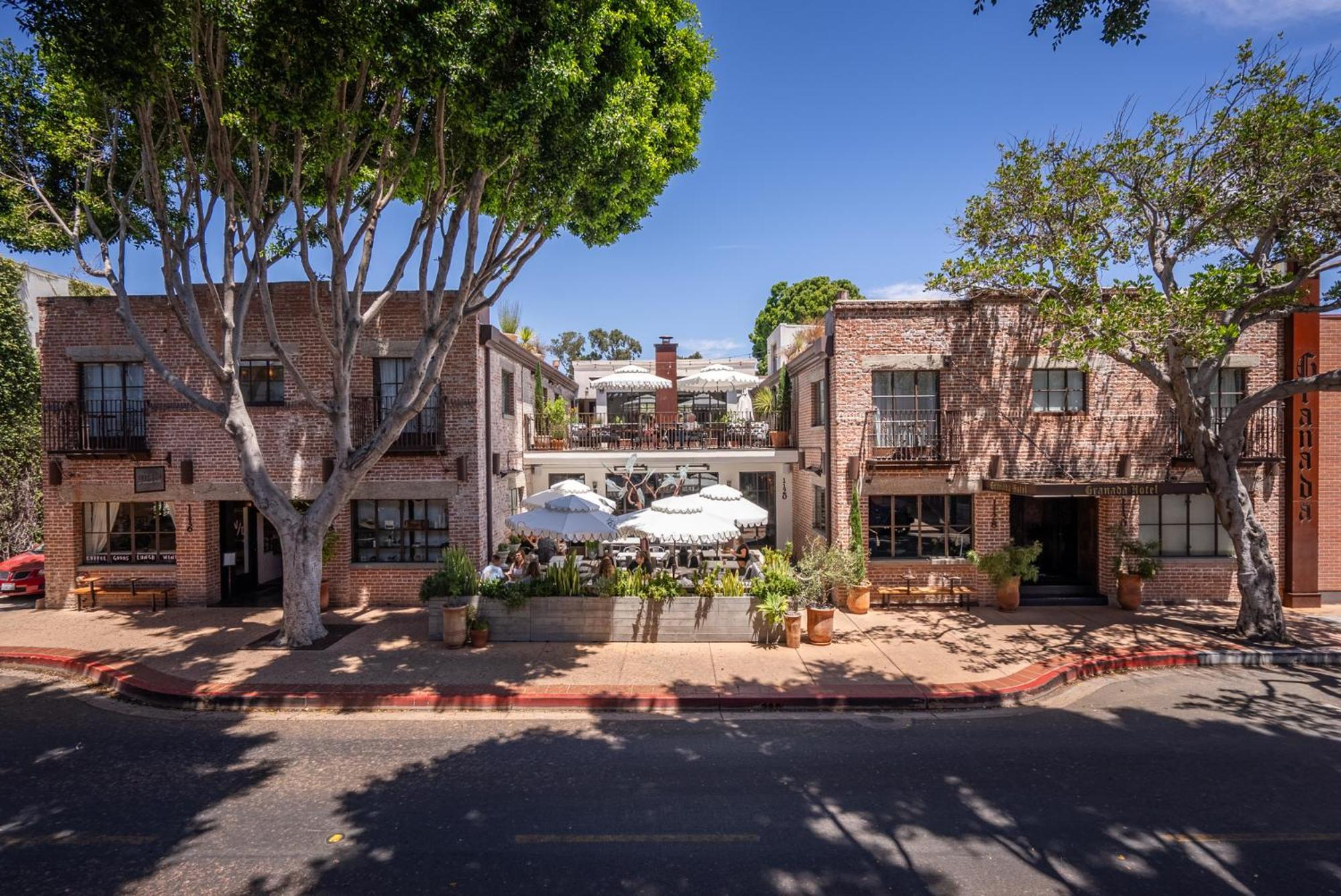 Granada & Bistro 4*