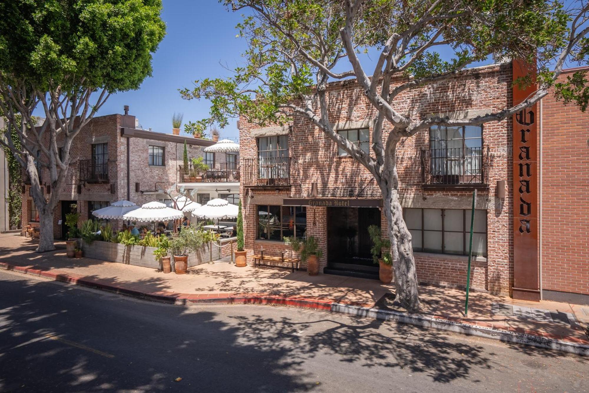 Granada & Bistro Hotel