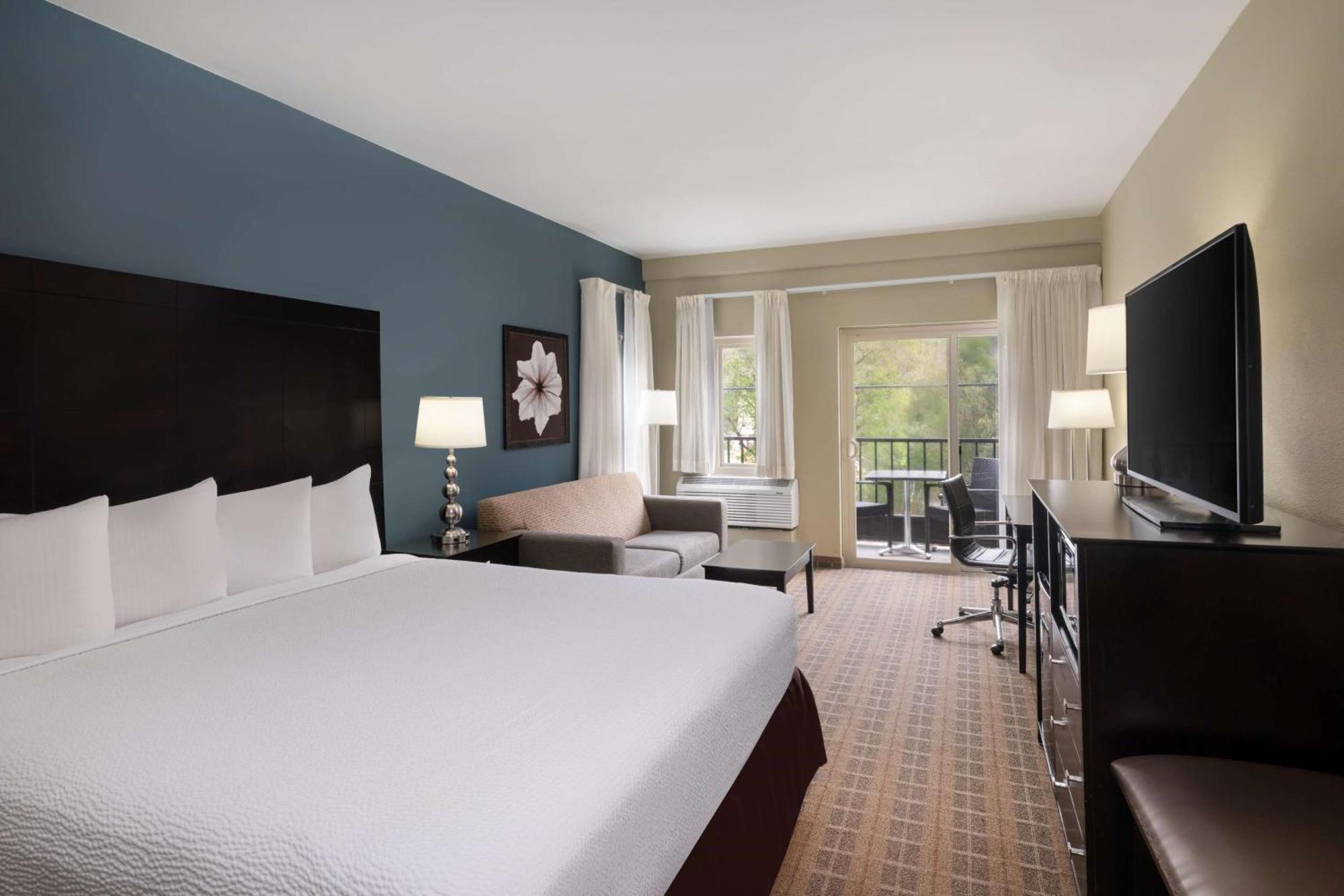 La Cuesta Inn, Bw Signature Collection Hotel 3*